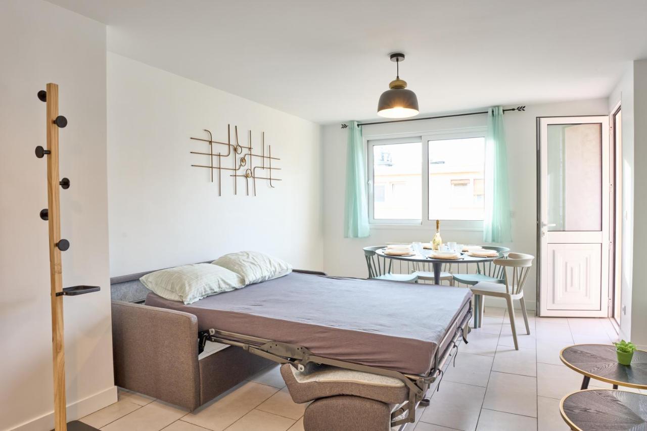 Eclat Dore Bondy Suites Free Parking Екстер'єр фото